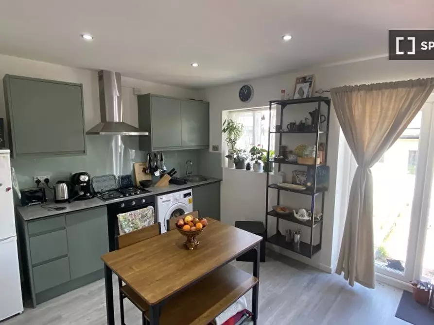 Immagine 4 di Appartamento in affitto  in Madras Road a Ilford