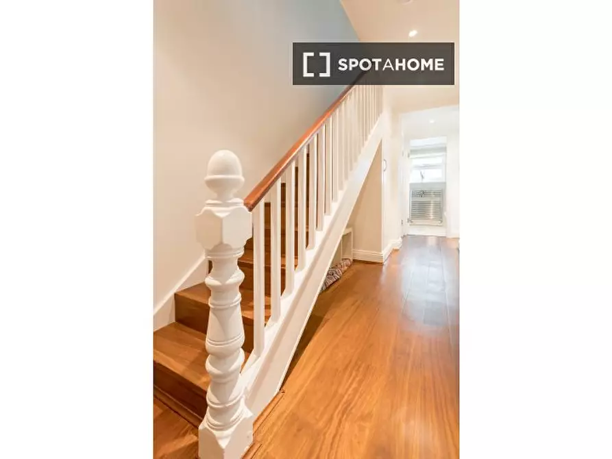 Immagine 12 di Appartamento in affitto  in flat a Camden Town
