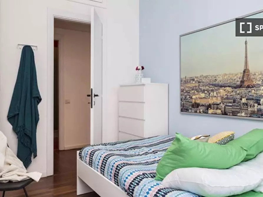 Immagine 6 di Camera condivisa in affitto  in Via Antonio Canova a Milano