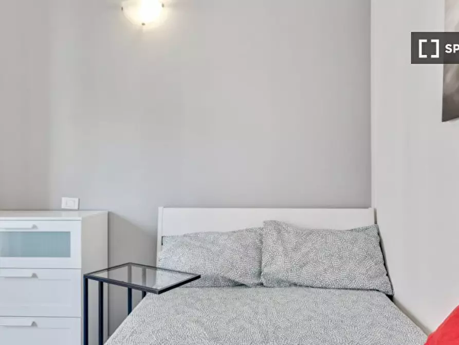 Immagine 1 di Camera condivisa in affitto  in Corso Di Porta Romana a Milano
