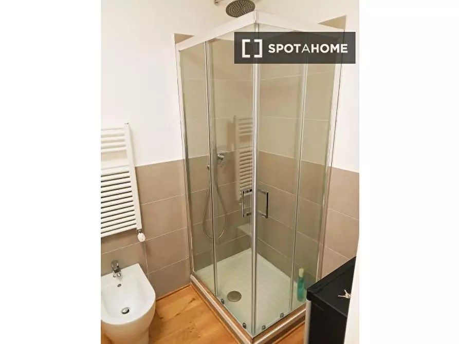 Immagine 5 di Ufficio in affitto  in Vico Superiore di Pellicceria a Genova