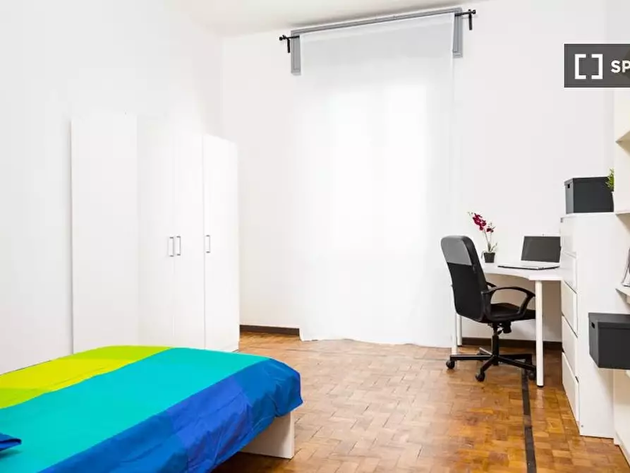 Immagine 2 di Camera condivisa in affitto  in Piazza Tancredi Galimberti a Torino