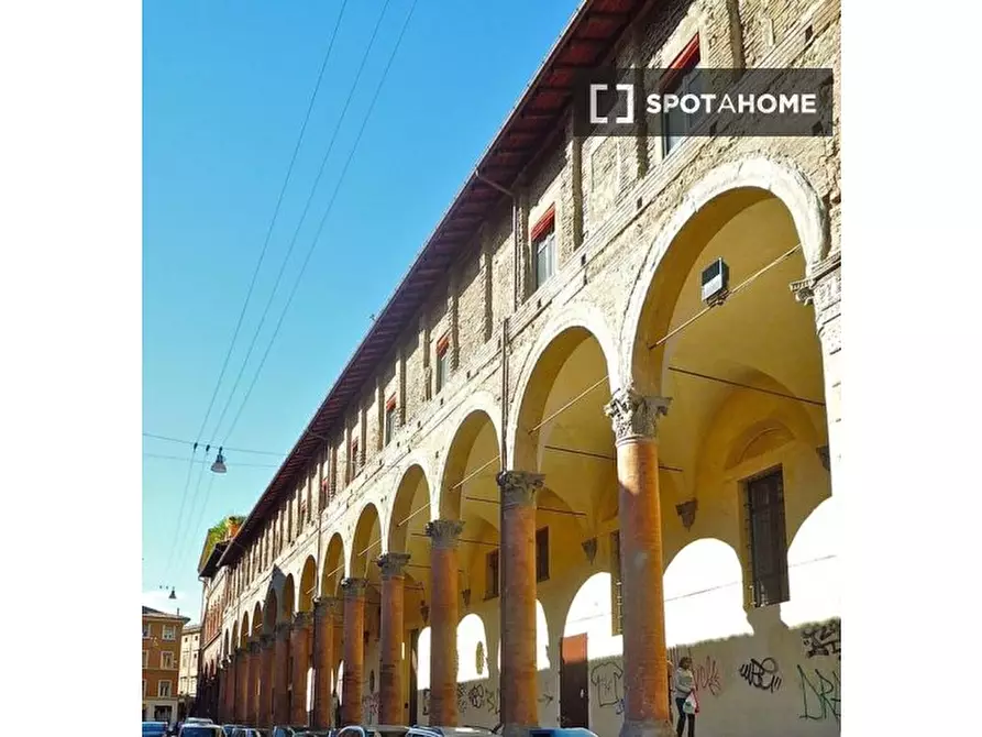 Immagine 16 di Appartamento in affitto  in Via d'Azeglio a Bologna