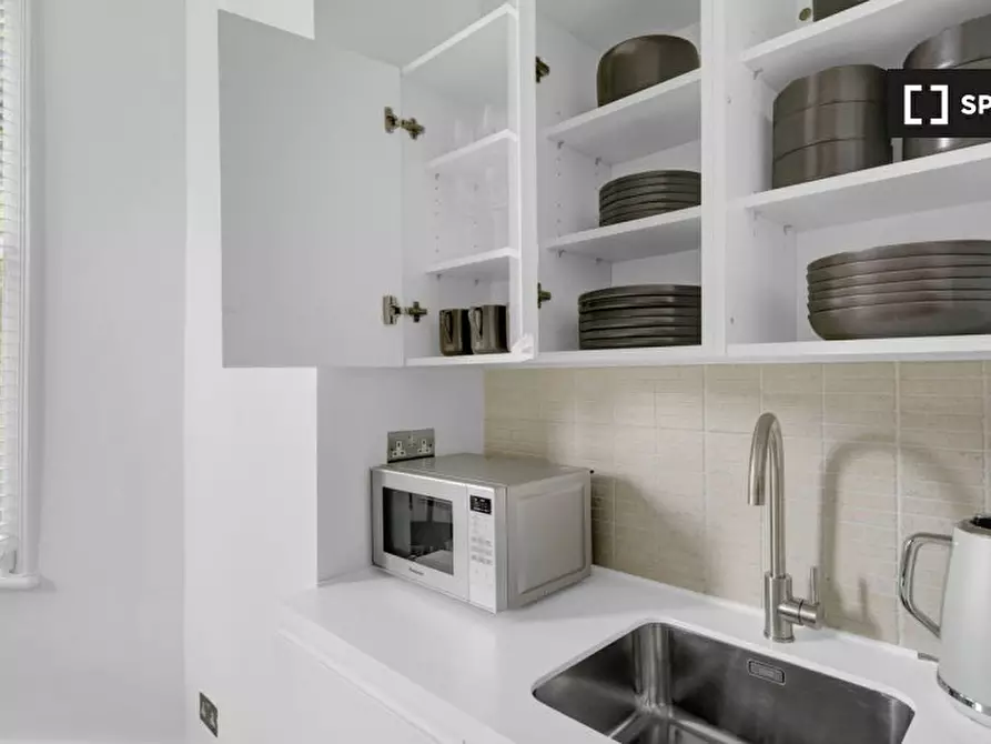 Immagine 4 di Appartamento in affitto  in St Quintin Ave a Kensington