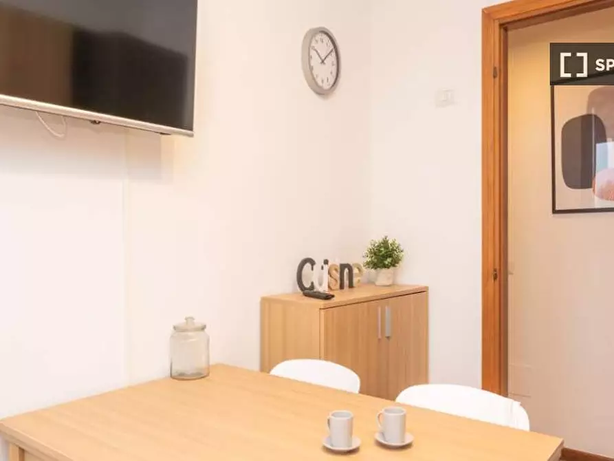 Immagine 11 di Camera condivisa in affitto  in Via dei Missaglia a Milano