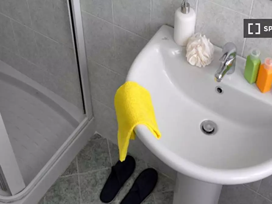 Immagine 17 di Camera condivisa in affitto  in Via Tortona a Milano