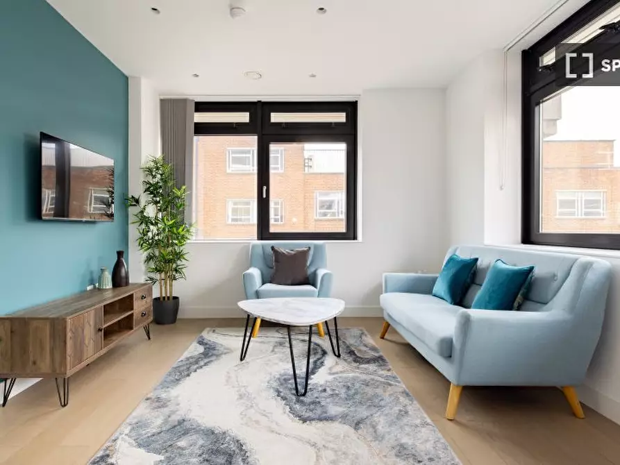 Immagine 2 di Appartamento in affitto  in Harlequin Ave a Hounslow