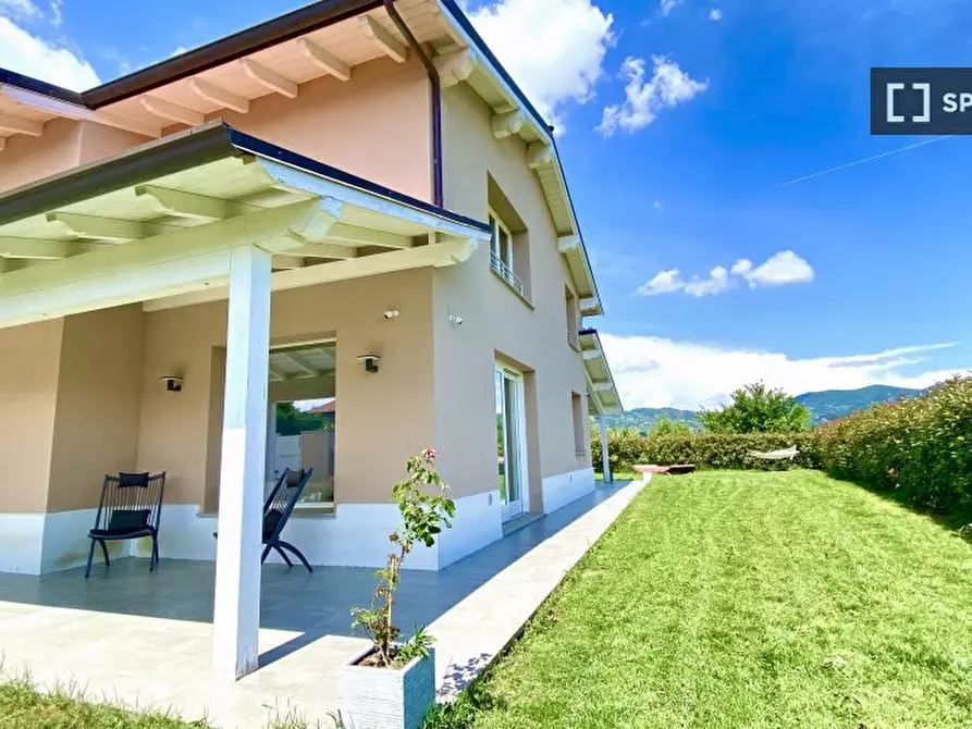 Immagine 6 di Camera condivisa in affitto  in Via Ilvo Baronti a Lamporecchio