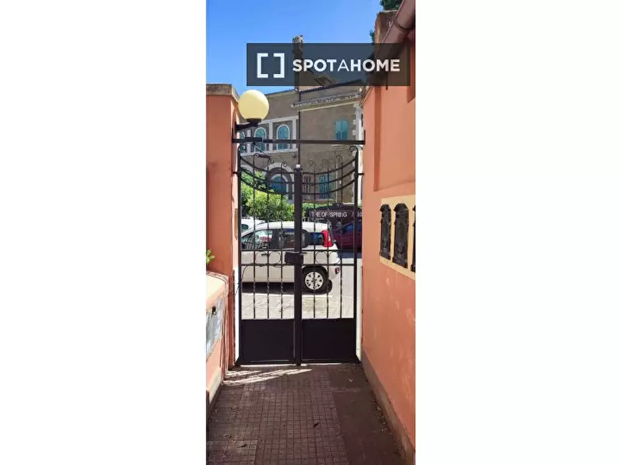Immagine 18 di Appartamento in affitto  in Via Claudio a Roma