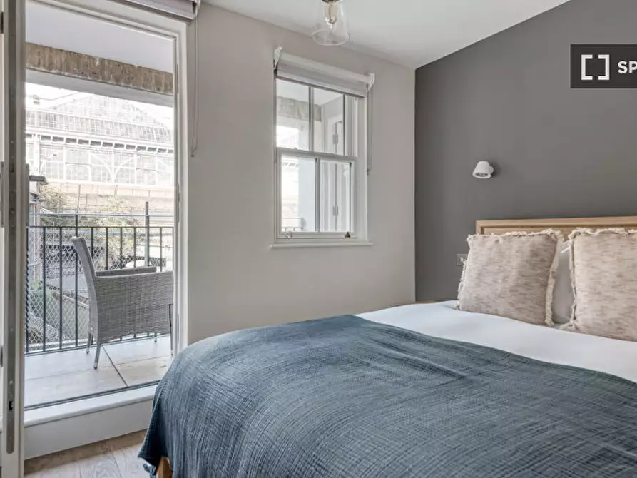 Immagine 11 di Appartamento in affitto  in A Lower Marsh a Camberwell