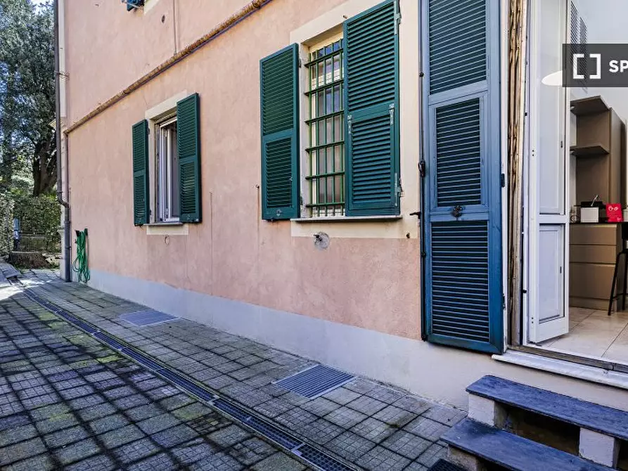 Immagine 13 di Appartamento in affitto  in Via Flora a Genova