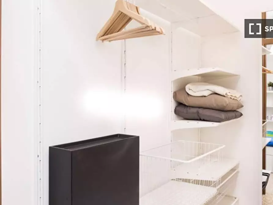 Immagine 7 di Camera condivisa in affitto  in Viale Carlo Espinasse a Milano