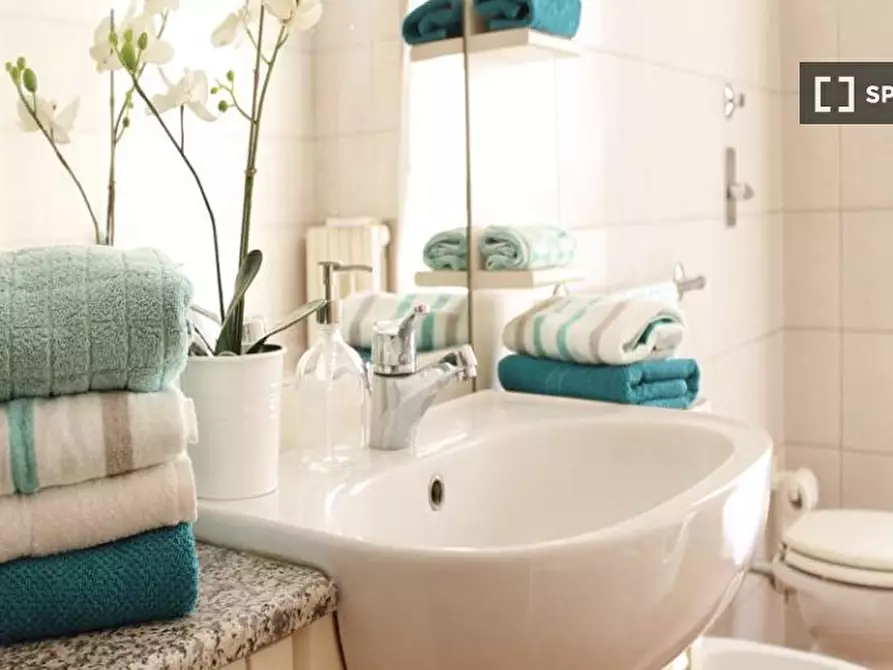 Immagine 11 di Camera condivisa in affitto  in Via Cormano a Milano