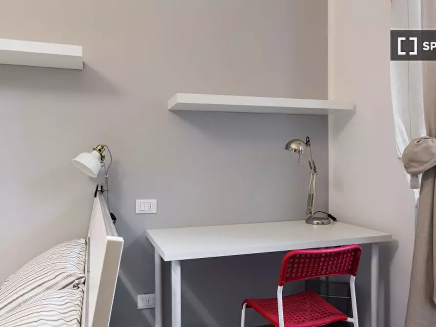 Immagine 2 di Camera condivisa in affitto  in Via Orti a Milano