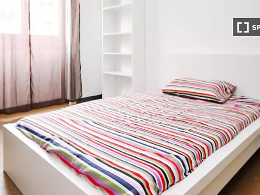 Immagine 1 di Camera condivisa in affitto  in Via Raffaello Bertieri a Milano