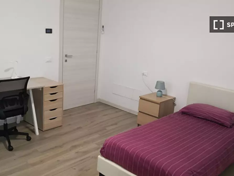 Immagine 11 di Camera condivisa in affitto  in Via Vecchia a Padova