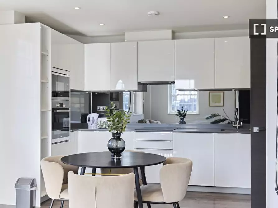 Immagine 8 di Appartamento in affitto  in flat a Hounslow