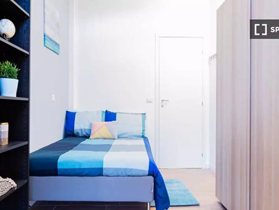 Immagine 3 di Camera condivisa in affitto  in Viale Alfredo Oriani a Bologna