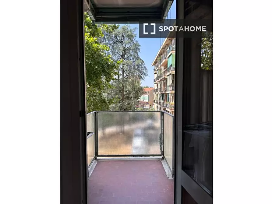 Immagine 5 di Camera condivisa in affitto  in Via Teano a Milano