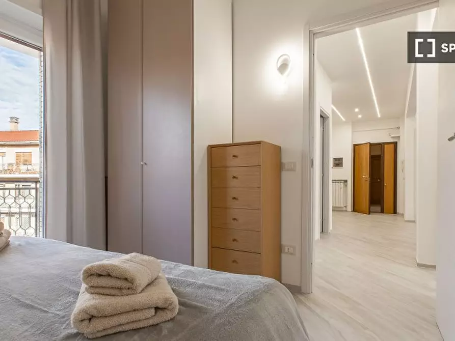 Immagine 14 di Appartamento in affitto  in Piazza Civitella Paganico a Roma