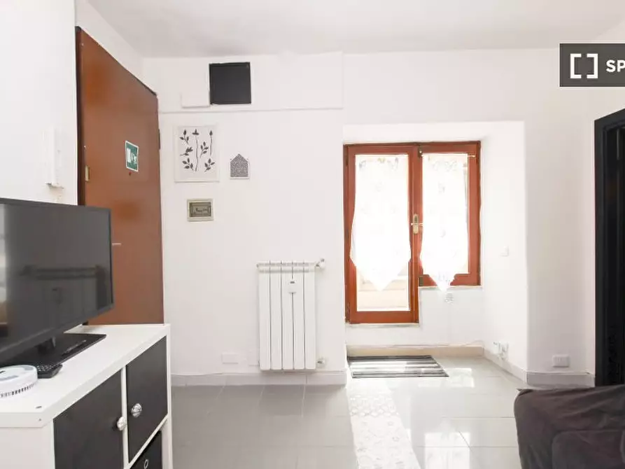 Immagine 19 di Appartamento in affitto  in Via Cesena a Roma