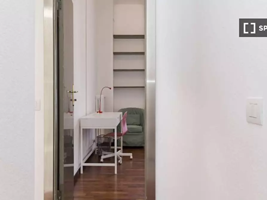 Immagine 10 di Camera condivisa in affitto  in Via San Vincenzo a Milano