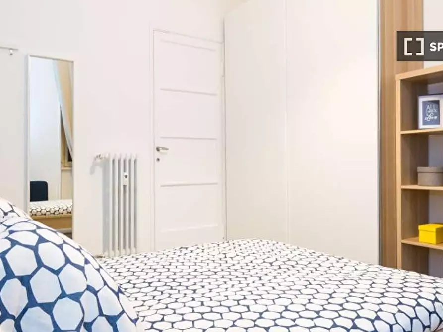 Immagine 5 di Camera condivisa in affitto  in Via Alfredo Campanini a Milano