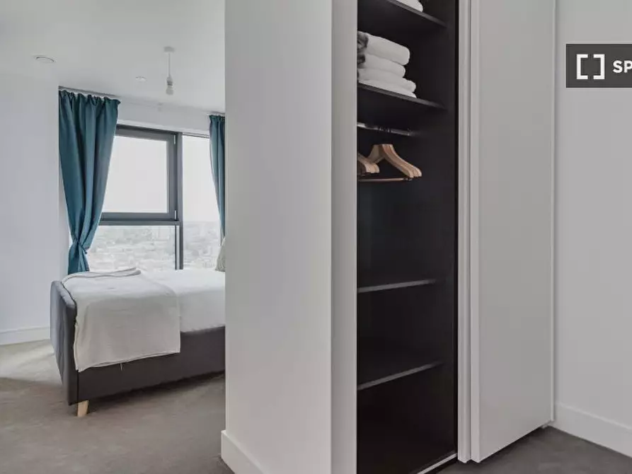 Immagine 15 di Appartamento in affitto  in Hewson Wy a Camberwell