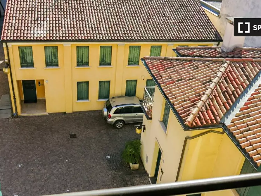 Immagine 4 di Appartamento in affitto  in Viale Codalunga a Padova