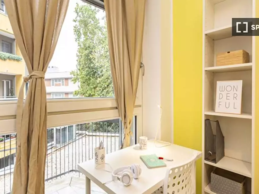 Immagine 4 di Camera condivisa in affitto  in Corso Vercelli a Milano