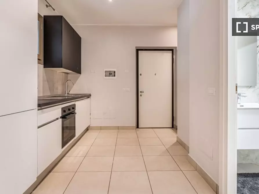 Immagine 17 di Appartamento in affitto  in Via Monti Sabini a Milano