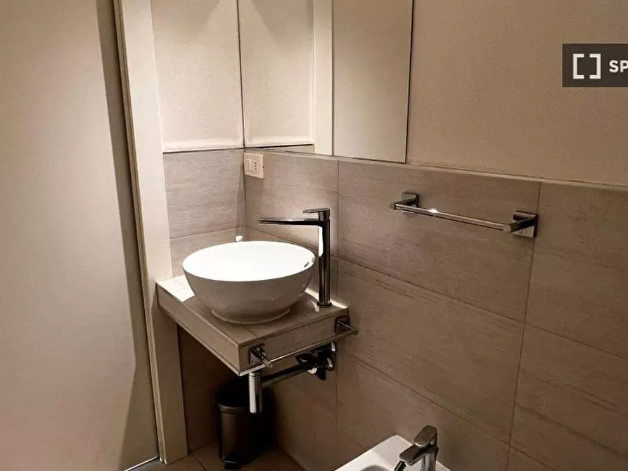 Immagine 13 di Appartamento in affitto  in Via Vigevano a Milano