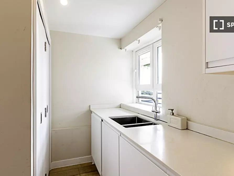 Immagine 10 di Appartamento in affitto  in Flat a 