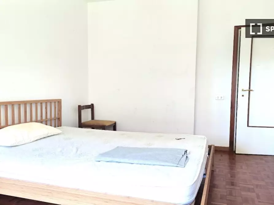 Immagine 4 di Camera condivisa in affitto  in Via Michelangelo Tilli a Roma