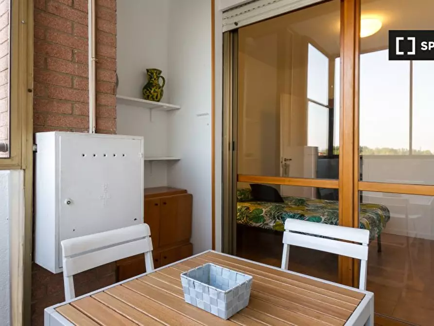 Immagine 6 di Camera condivisa in affitto  in Via dei Missaglia a Milano