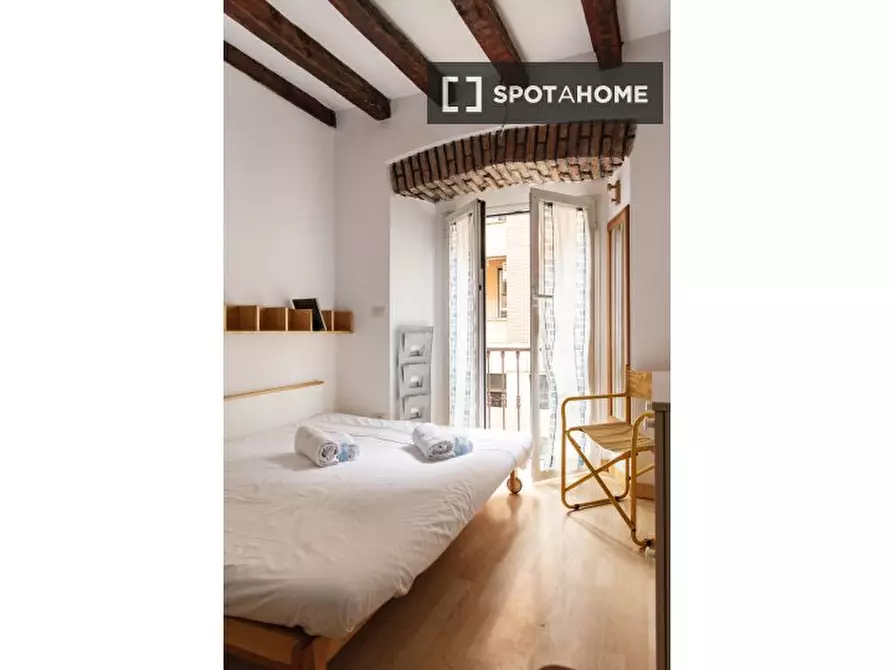 Immagine 3 di Ufficio in affitto  in Via Felice Casati a Milano