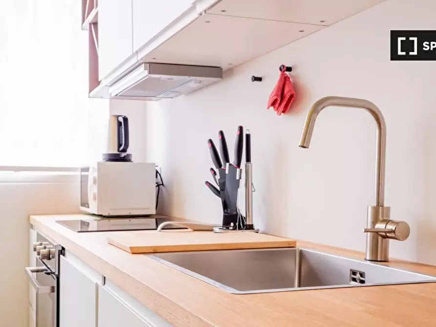 Immagine 12 di Appartamento in affitto  in Via Pietro Valdo a Milano