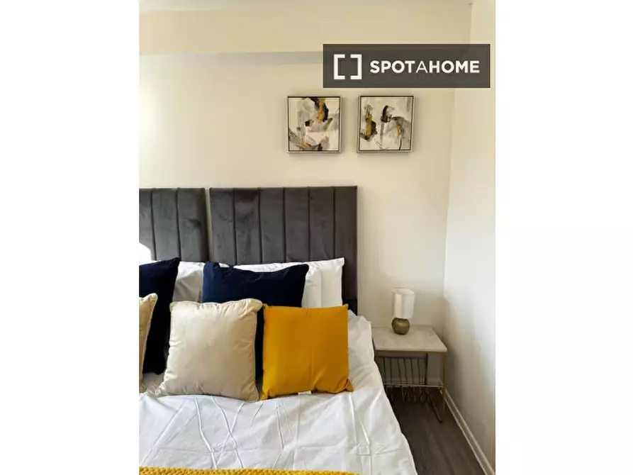 Immagine 3 di Appartamento in affitto  in Redford Close a Hounslow