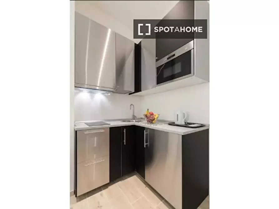 Immagine 7 di Appartamento in affitto  in Via dell'Albero a Firenze