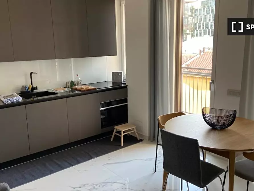 Immagine 5 di Appartamento in affitto  in Via Volturno a Milano