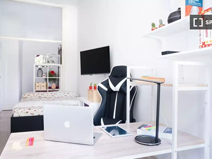 Immagine 9 di Camera condivisa in affitto  in Viale Papiniano a Milano