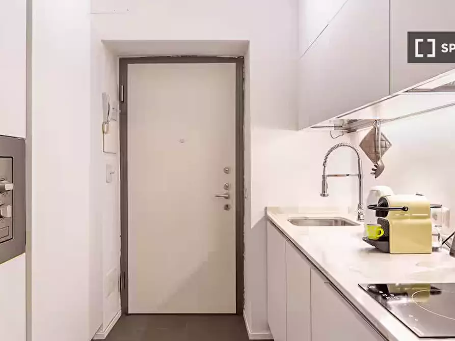 Immagine 11 di Ufficio in affitto  in Via Marghera a Milano