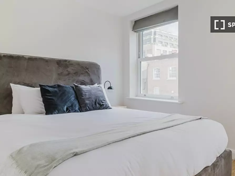 Immagine 15 di Appartamento in affitto  in Enford St a Paddington