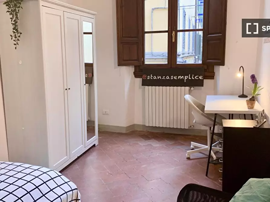 Immagine 1 di Camera condivisa in affitto  in VIA S. ANTONINO (1) a Firenze