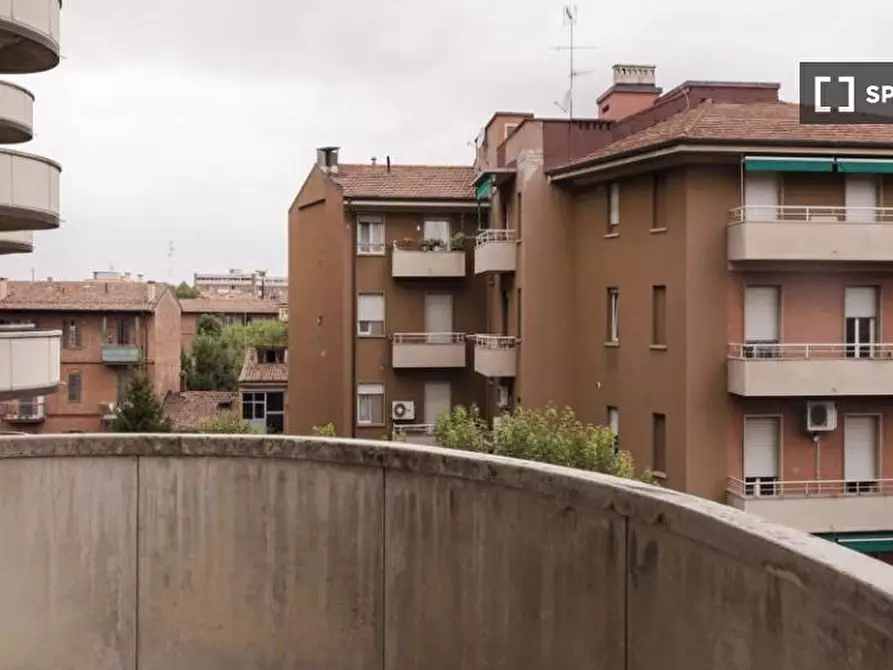 Immagine 16 di Camera condivisa in affitto  in Viale Giovanni Vicini a Bologna