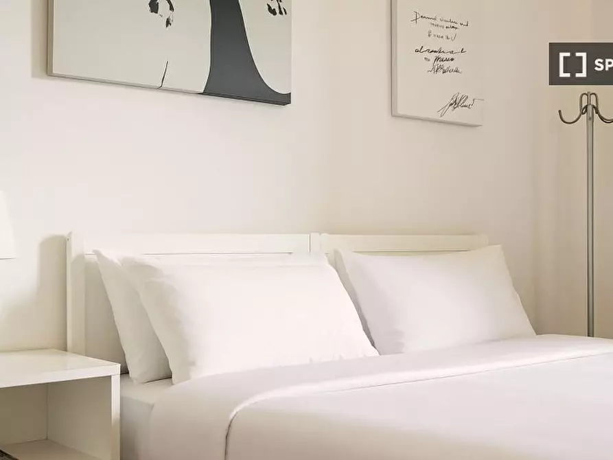 Immagine 19 di Appartamento in affitto  in Viale Beatrice d'Este a Milano