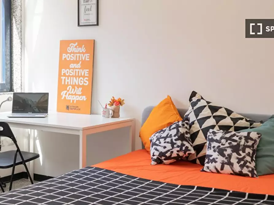 Immagine 3 di Camera condivisa in affitto  in Via Dante a Cagliari