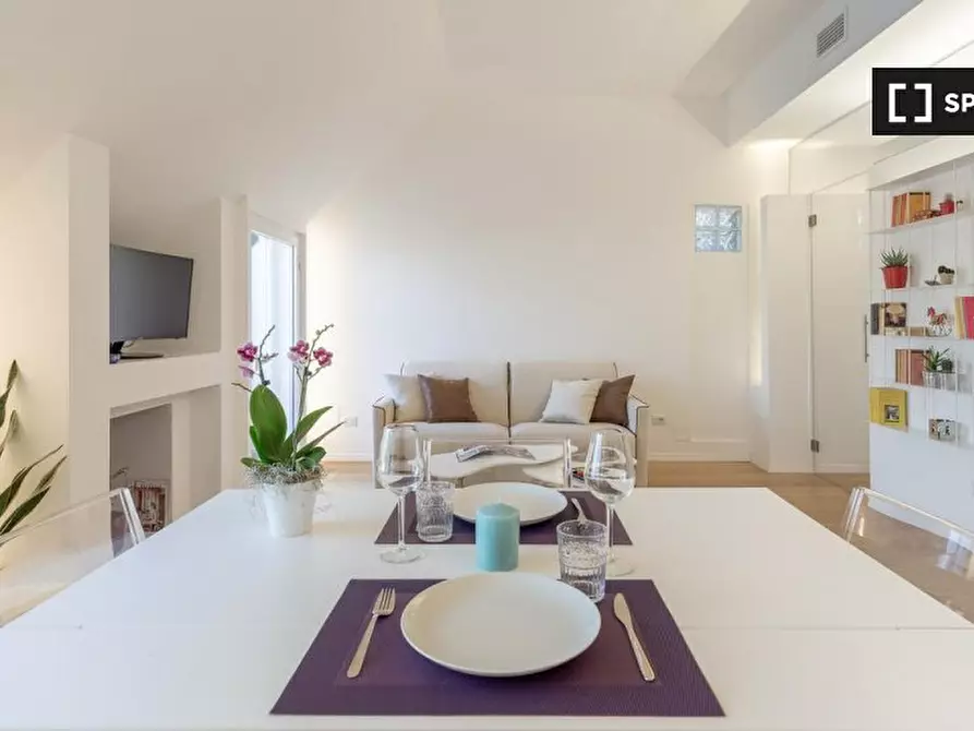 Immagine 11 di Appartamento in affitto  in Viale Papiniano a Milano