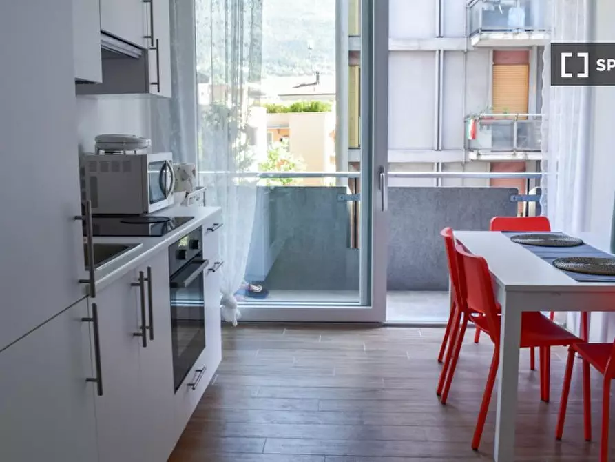 Immagine 6 di Camera condivisa in affitto  in Via Vittorio veneto a Trento