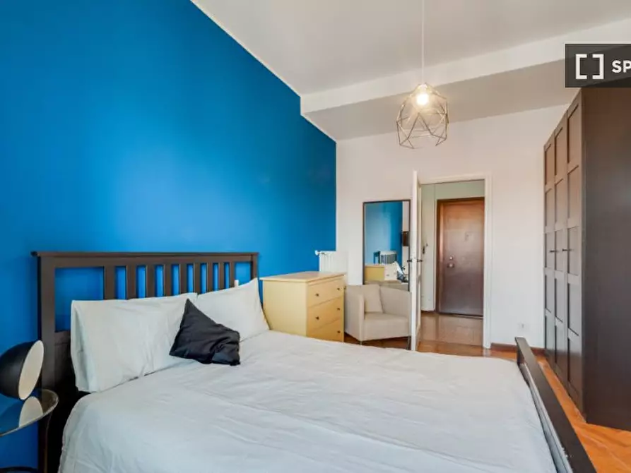 Immagine 2 di Camera condivisa in affitto  in Via Melchiorre Gioia a Milano